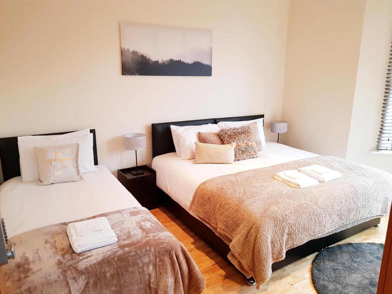 Bed and Breakfast Cogie Abode Энфилд Экстерьер фото